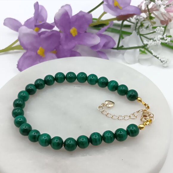 Minimalist Bracelet with Rare Natural Malachite - Picture 11 of 13